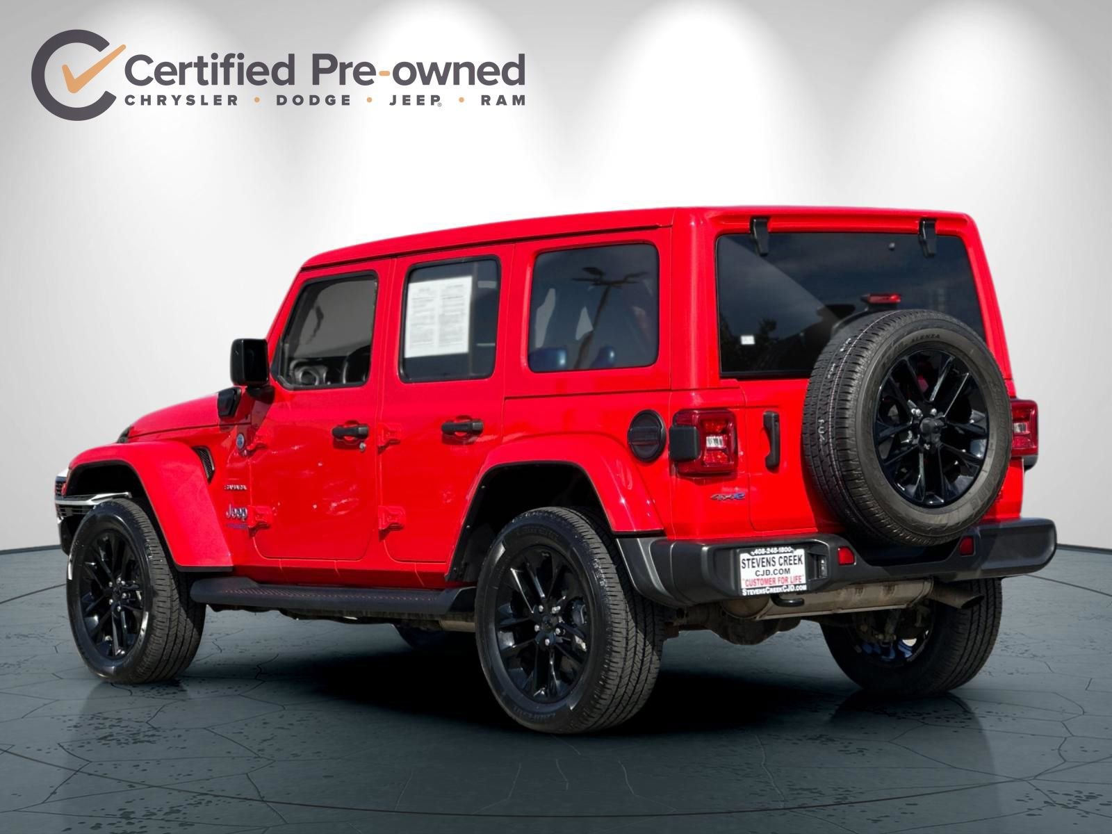 Used 2021 Jeep Wrangler Unlimited Sahara w/ Cold Weather Group image 6