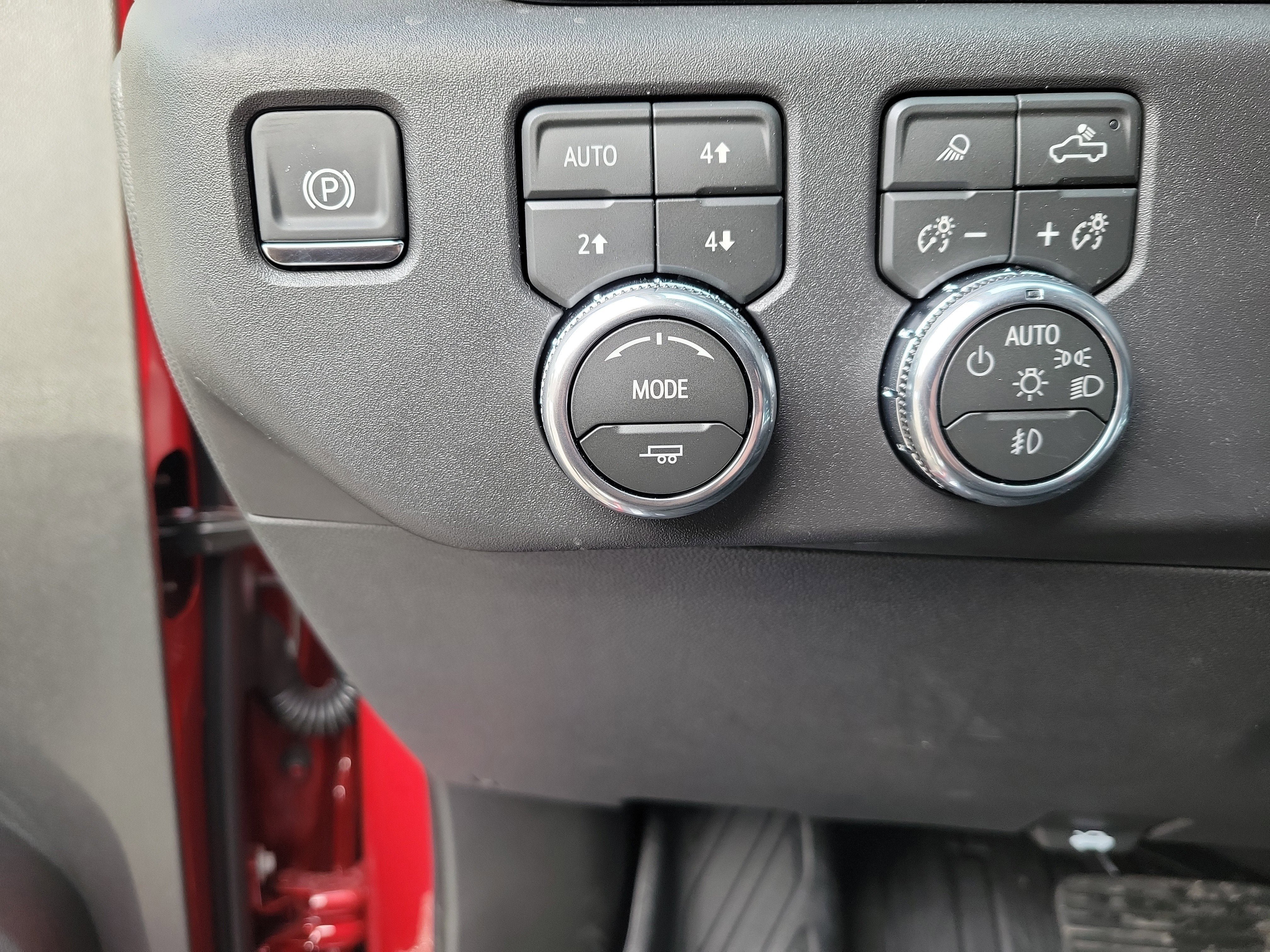 New 2026 GMC Sierra 1500 SLT w/ SLT Premium Package image 31