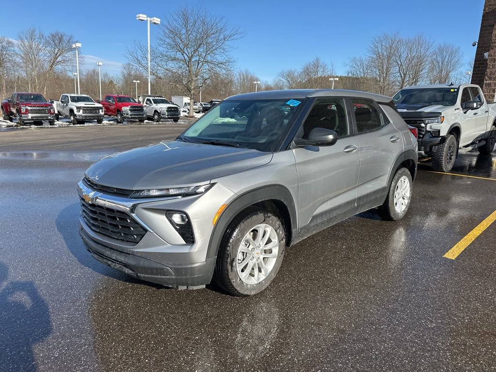 Used 2024 Chevrolet TrailBlazer LS image 5