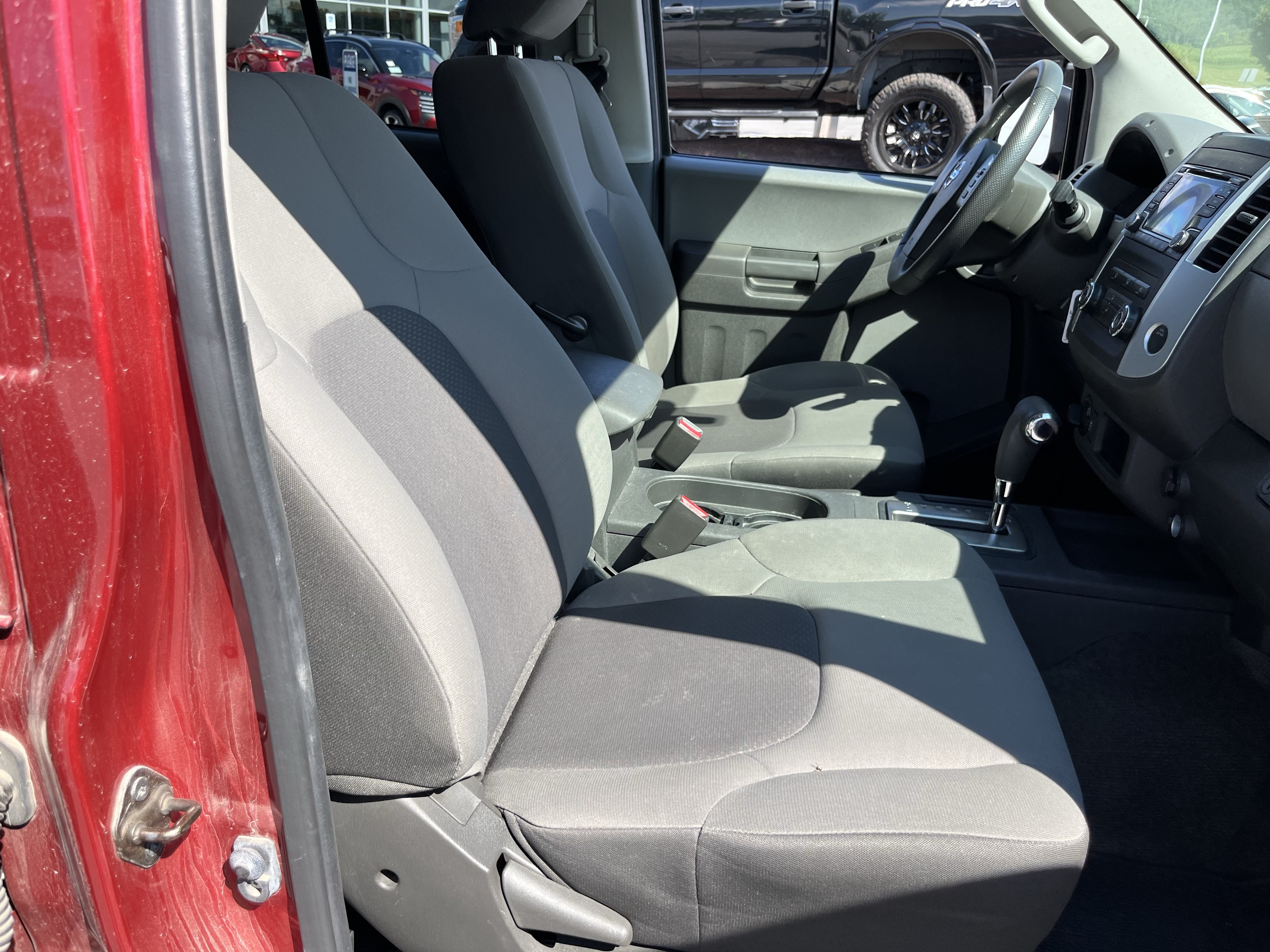 Used 2015 Nissan Xterra S w/ Value Package AWD/4WD video 3