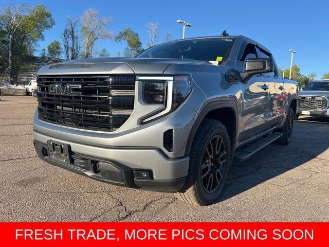 Used 2023 GMC Sierra 1500 Elevation w/ Preferred Package image 1