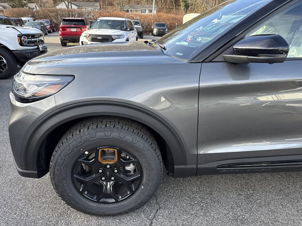 Used 2026 Ford Explorer Tremor w/ Tremor Convenience Package image 8