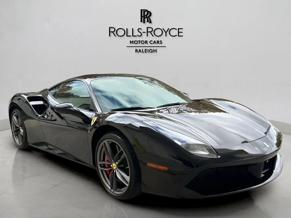 Used 2019 Ferrari 488 GTB image 8