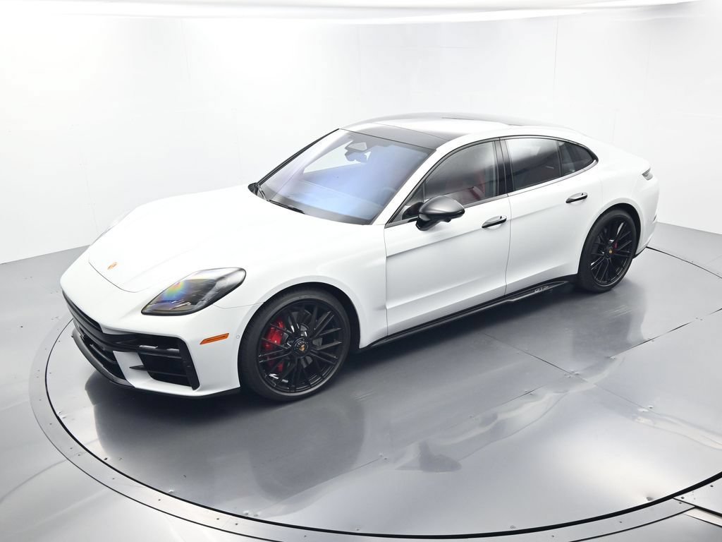 Certified 2026 Porsche Panamera GTS AWD/4WD image 36
