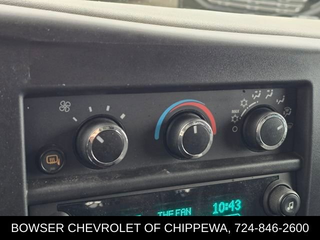 Used 2024 GMC Savana 2500 w/ Driver Convenience Package image 15