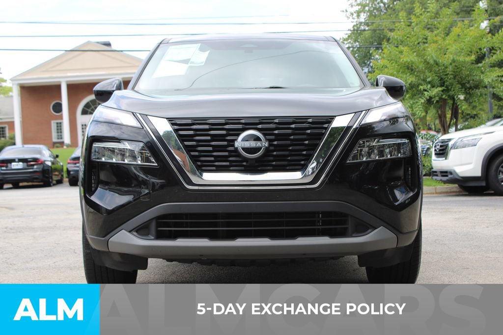 Used 2023 Nissan Rogue SV AWD/4WD image 3