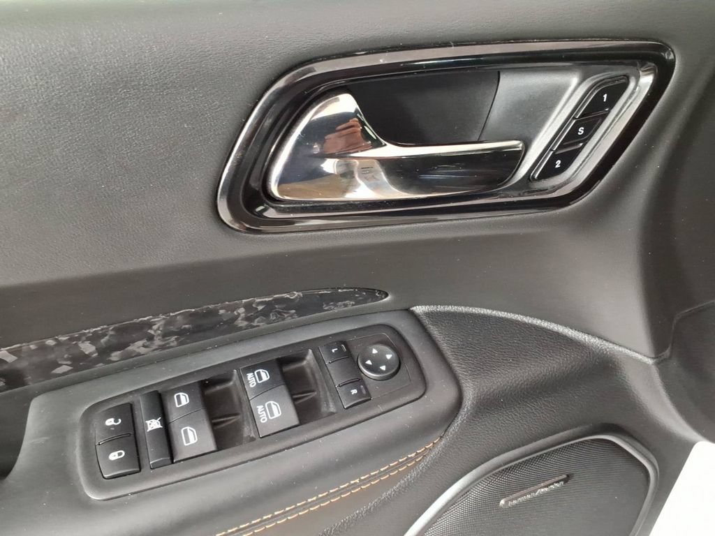 Used 2025 Dodge Durango R/T AWD/4WD image 16
