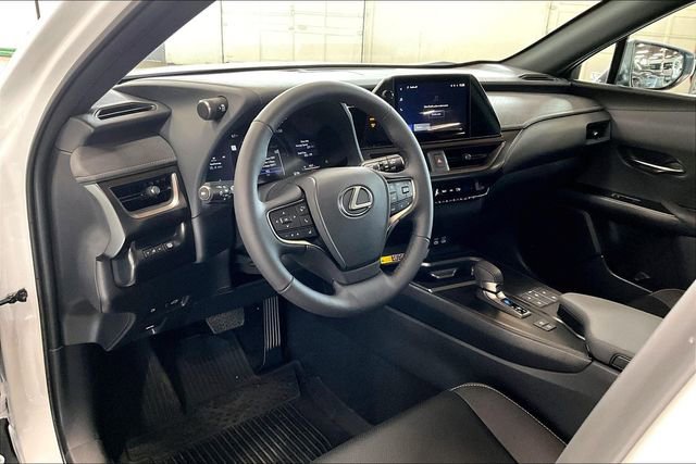 New 2026 Lexus UX 300h AWD image 6