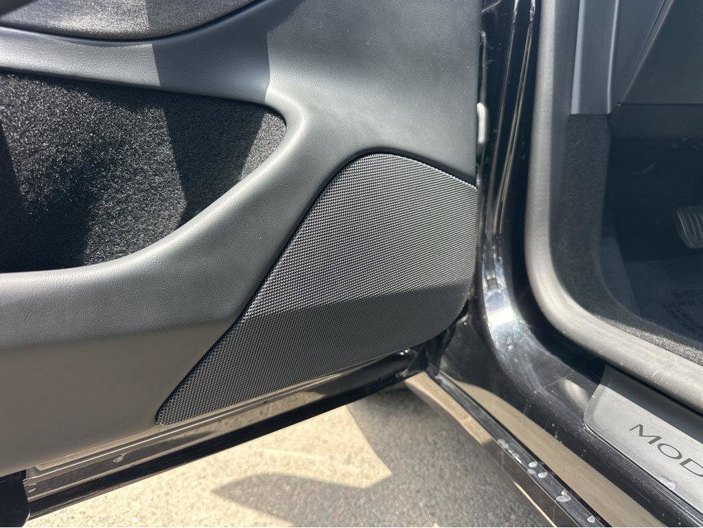 Used 2025 Tesla Model 3 Long Range RWD image 31