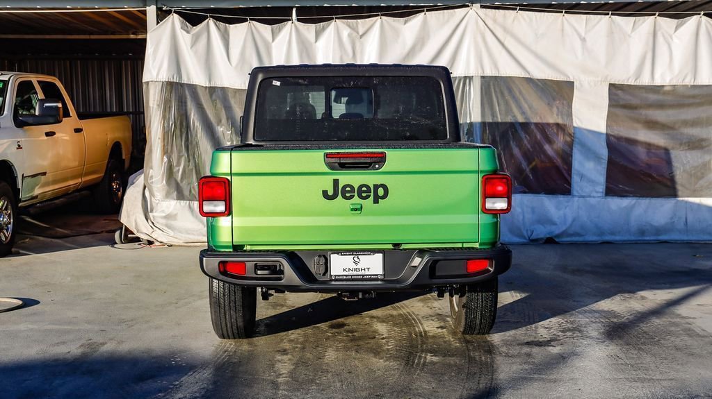 New 2026 Jeep Gladiator Sport image 8