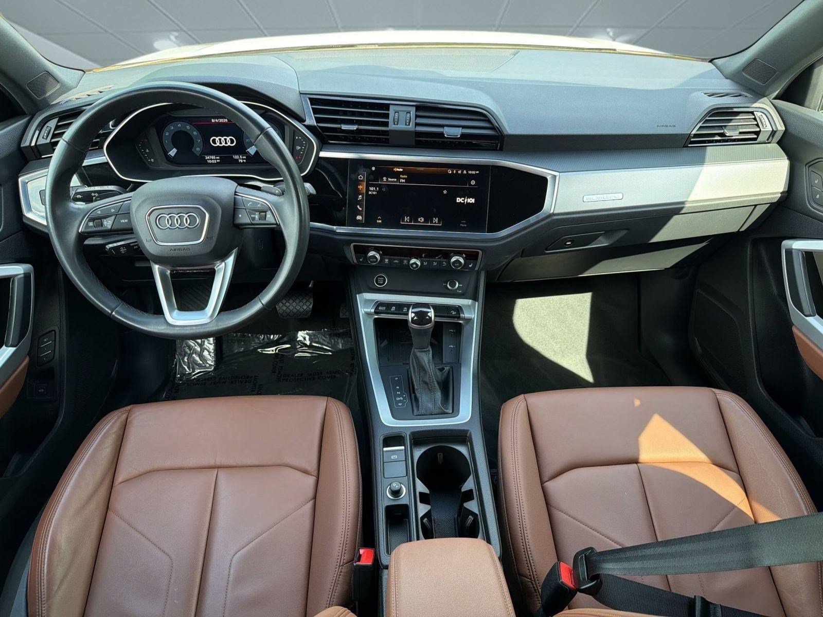 Used 2024 Audi Q3 2.0T Premium w/ Convenience Package AWD/4WD image 17