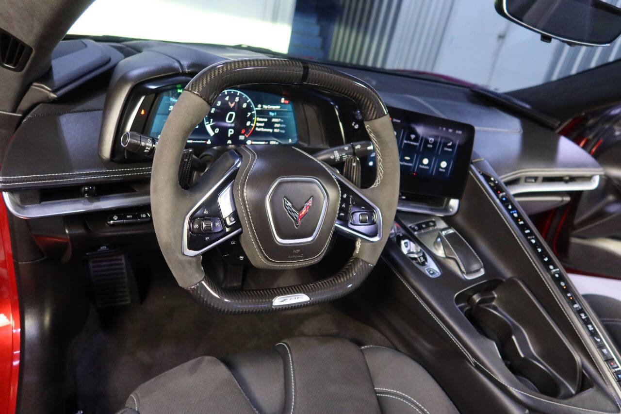 Used 2024 Chevrolet Corvette Z06 w/ Z07 Performance Package image 18
