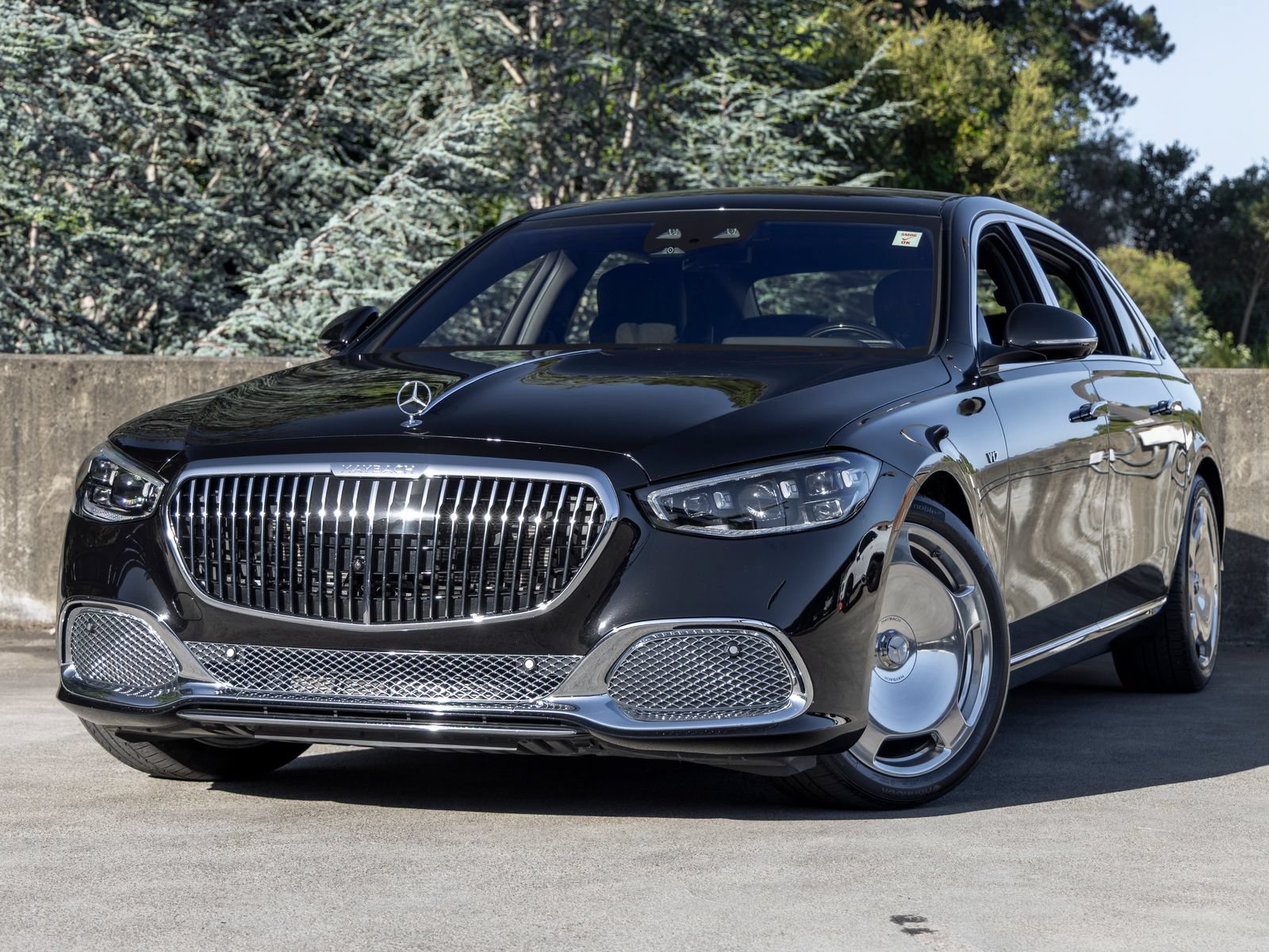 Used 2024 Mercedes-Benz Maybach S 680 4MATIC image 1