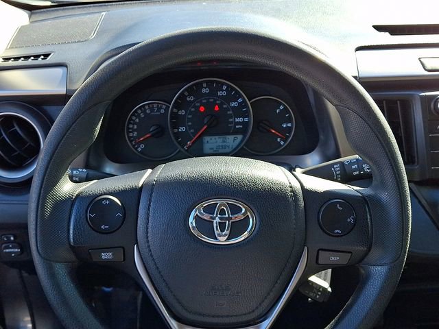 Used 2016 Toyota RAV4 LE image 20