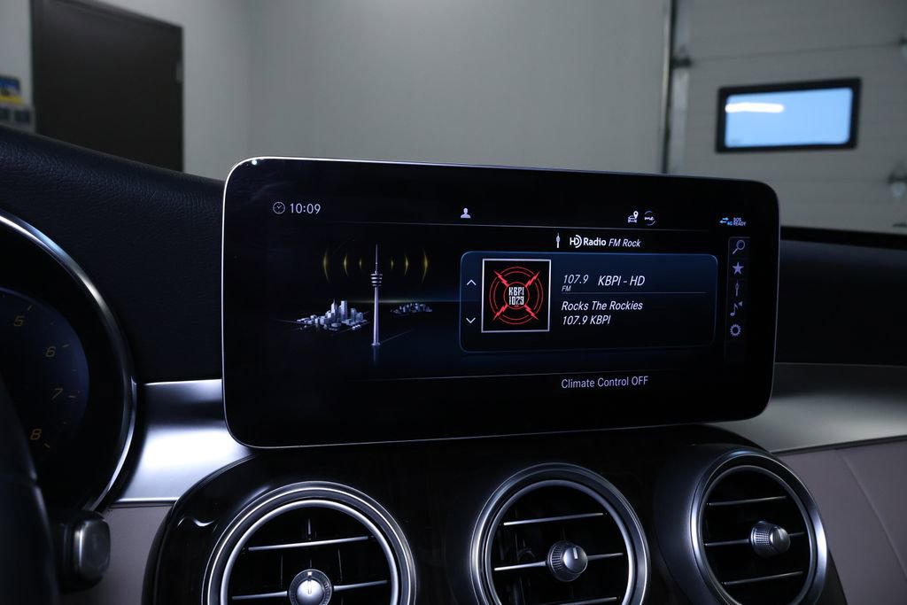 Used 2021 Mercedes-Benz C 300 4MATIC Sedan w/ Premium Package image 32