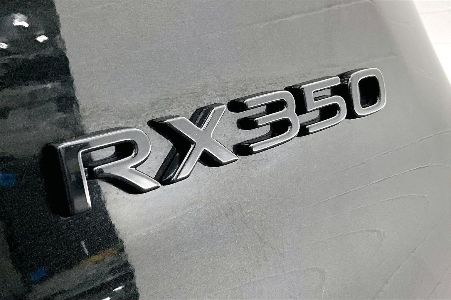 Used 2025 Lexus RX 350 Premium w/ Convenience Package FWD image 7