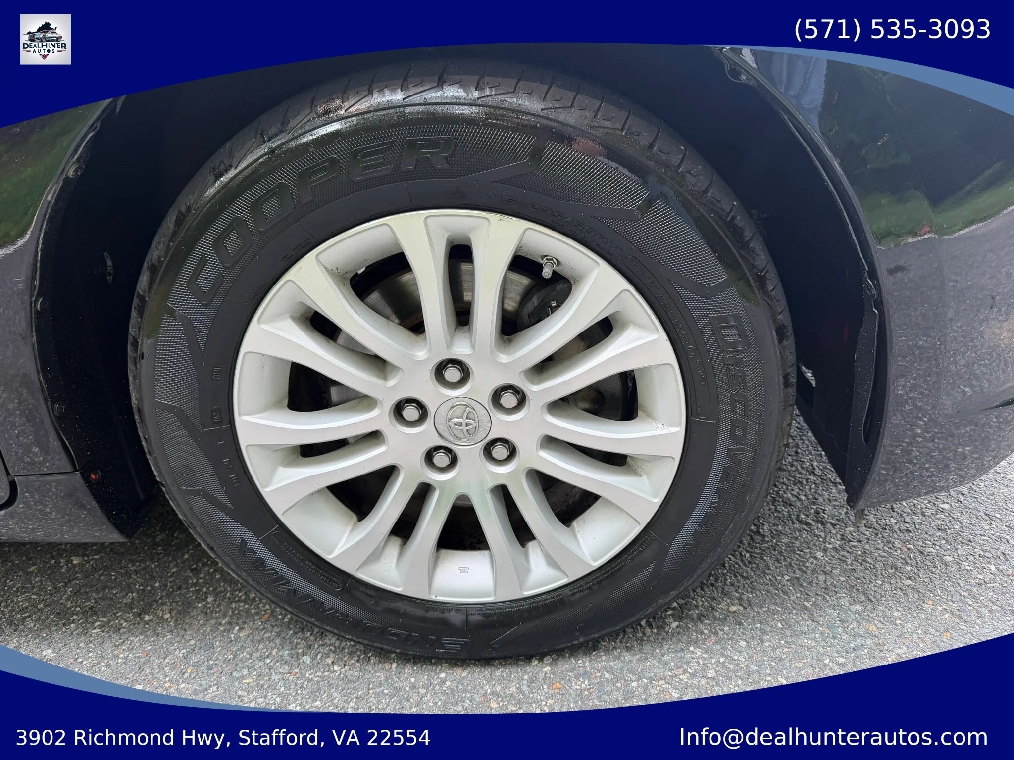 Used 2016 Toyota Sienna XLE Premium FWD image 4