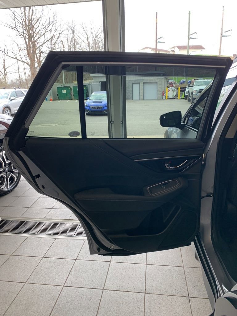 Certified 2025 Subaru Outback Limited image 14