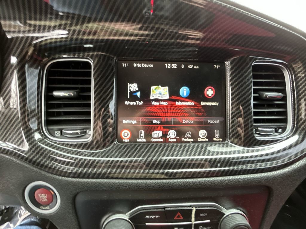 Used 2016 Dodge Charger SRT image 18