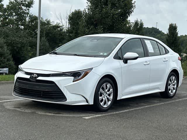 Used 2025 Toyota Corolla LE