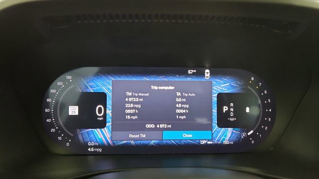 Certified 2026 Volvo XC40 B5 Plus w/ Protection Package Premier AWD/4WD image 32