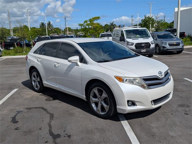 Used 2013 Toyota Venza LE image 3