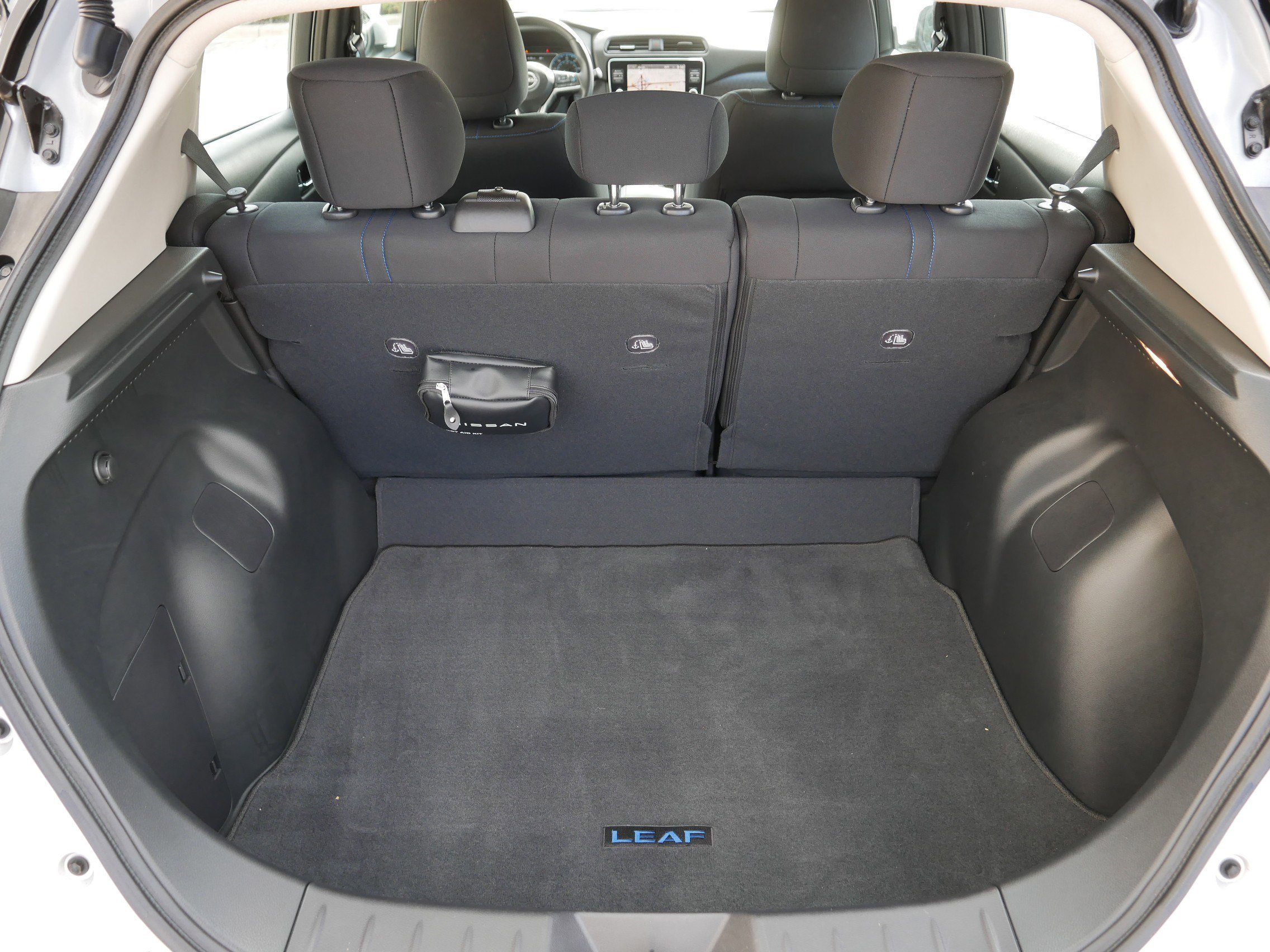 Used 2025 Nissan Leaf SV Plus FWD image 18