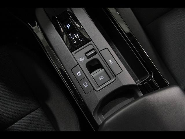 Used 2026 Toyota Prius LE AWD/4WD image 17