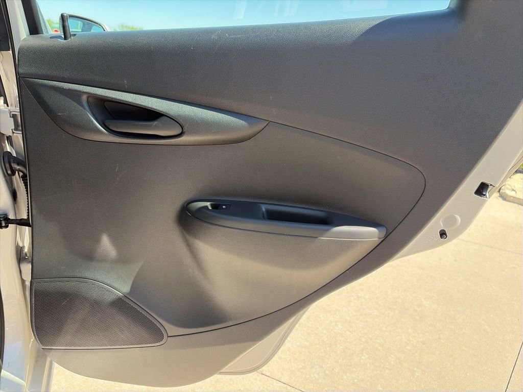 Used 2020 Chevrolet Spark LT FWD image 28