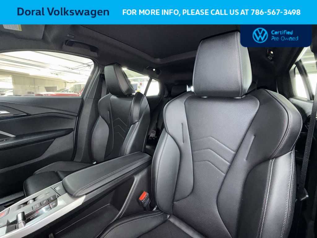 Used 2025 BMW X2 xDrive28i image 14