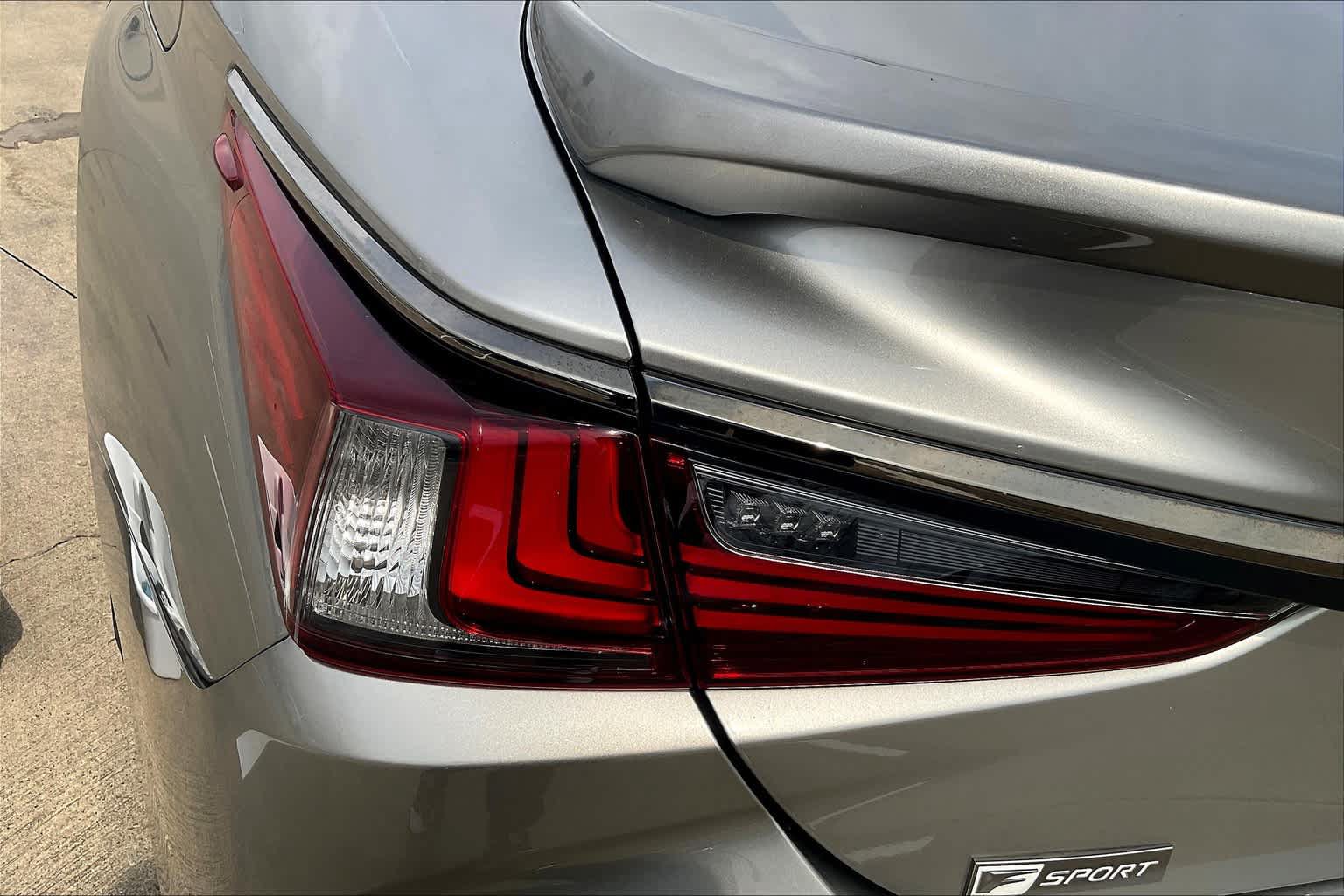 Used 2021 Lexus ES 350 F Sport w/ Accessory Package FWD image 57