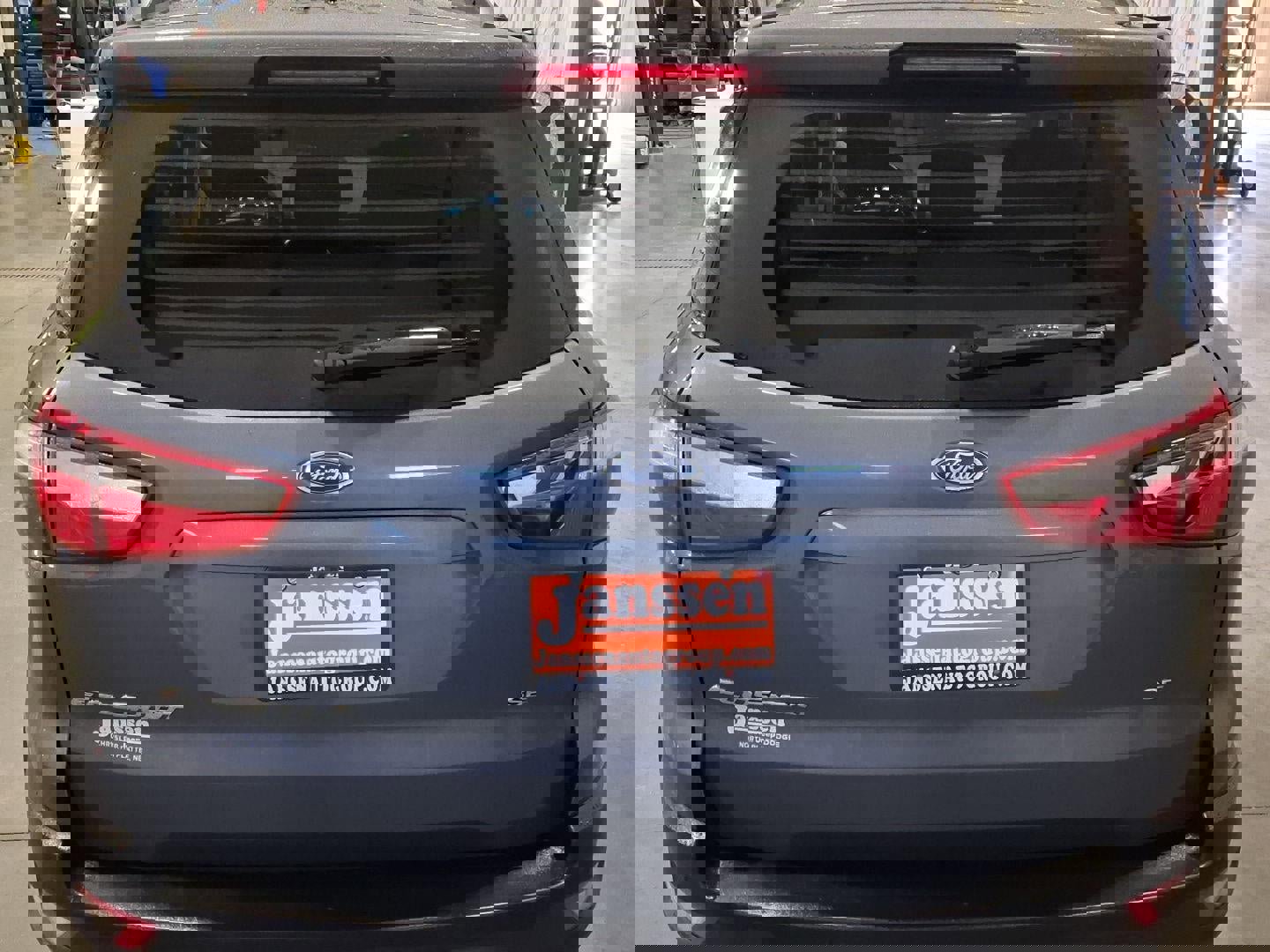 Used 2021 Ford EcoSport SE image 3