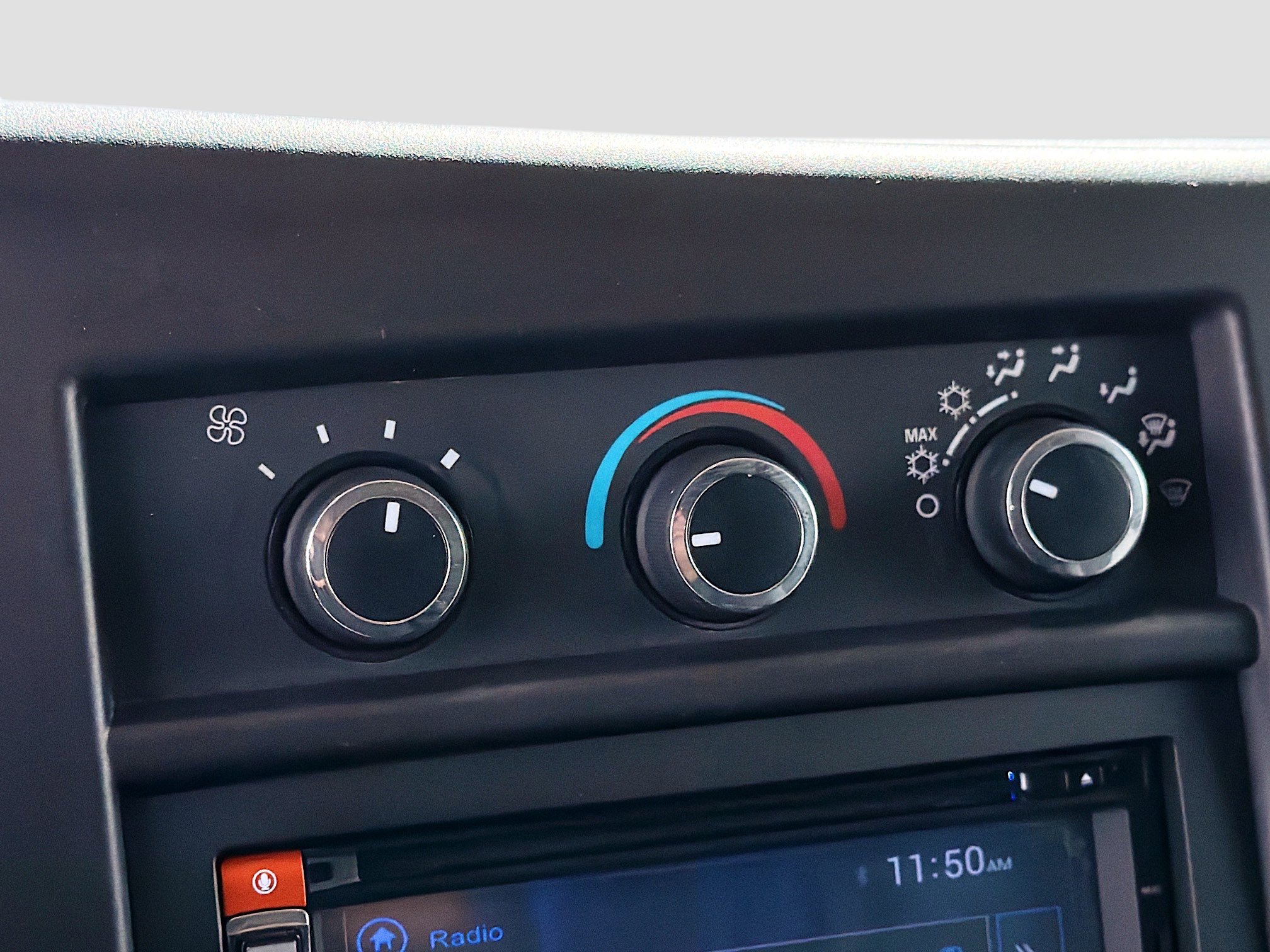 Used 2019 GMC Savana 2500 w/ Driver Convenience Package image 26