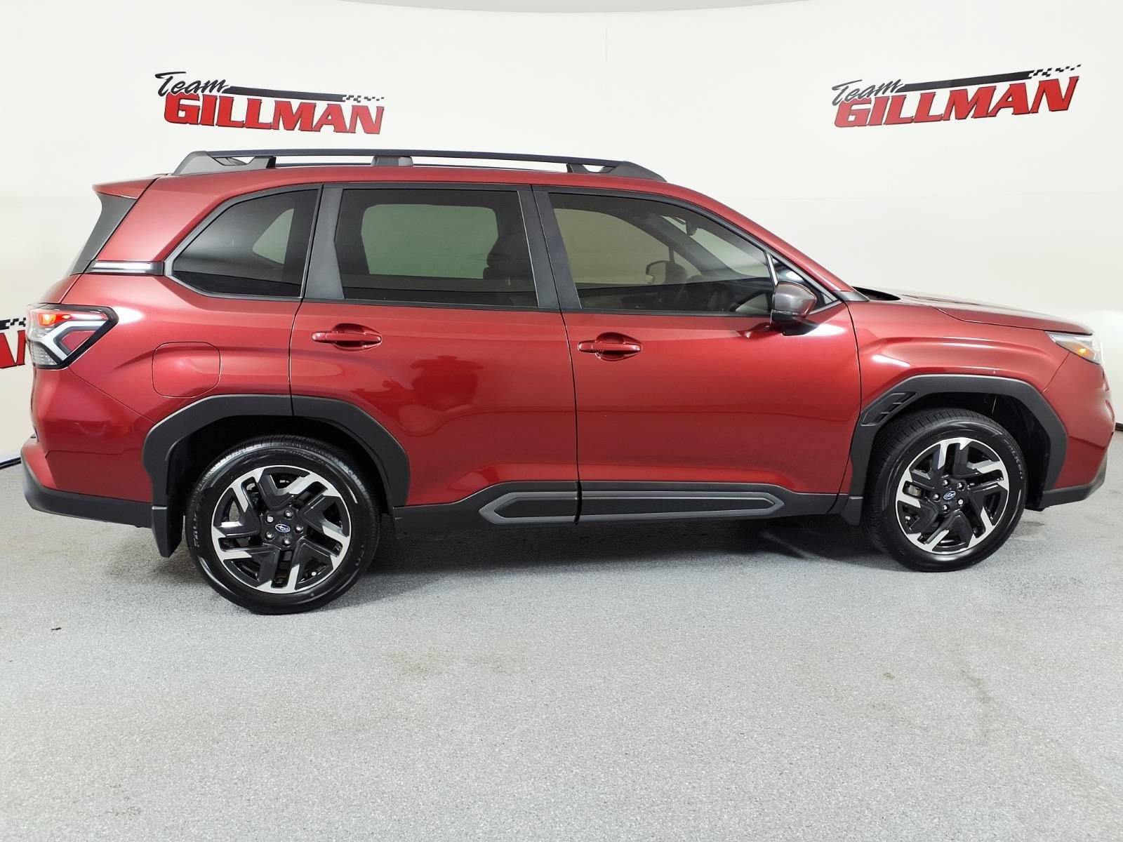 Used 2025 Subaru Forester Limited w/ Popular Package #1 AWD/4WD image 3