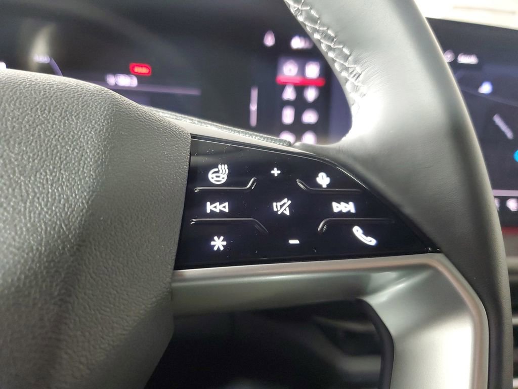 New 2025 Audi Q5 Premium Plus image 26