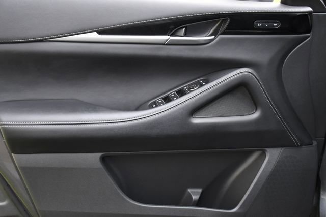 Used 2025 INFINITI QX60 Pure image 26