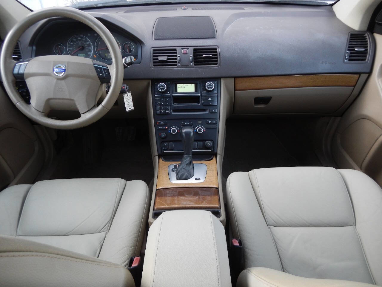 Used 2008 Volvo XC90 3.2 image 2