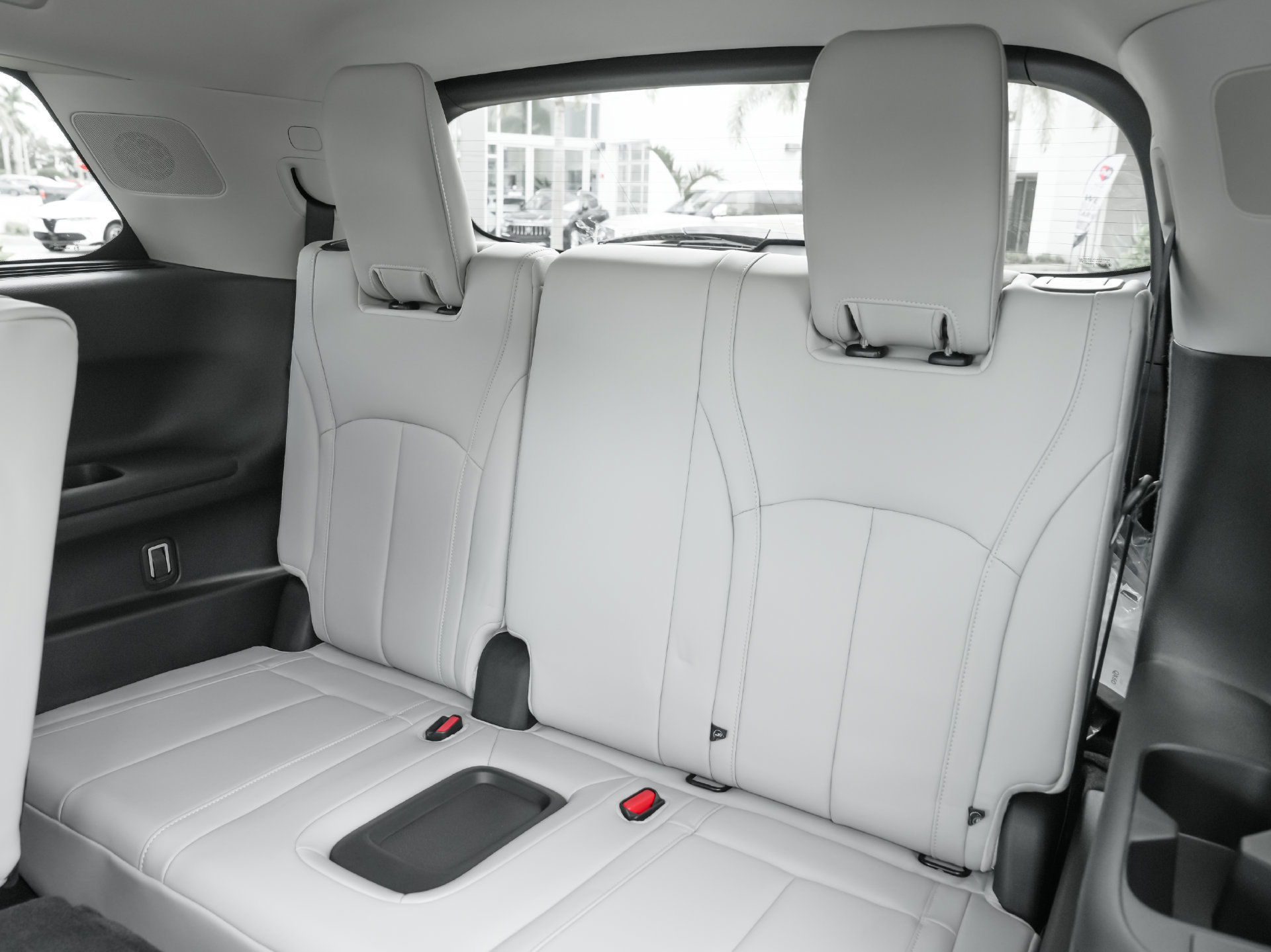 New 2027 INFINITI QX60 Luxe FWD image 35