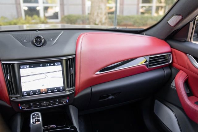 Used 2022 Maserati Levante Modena image 29