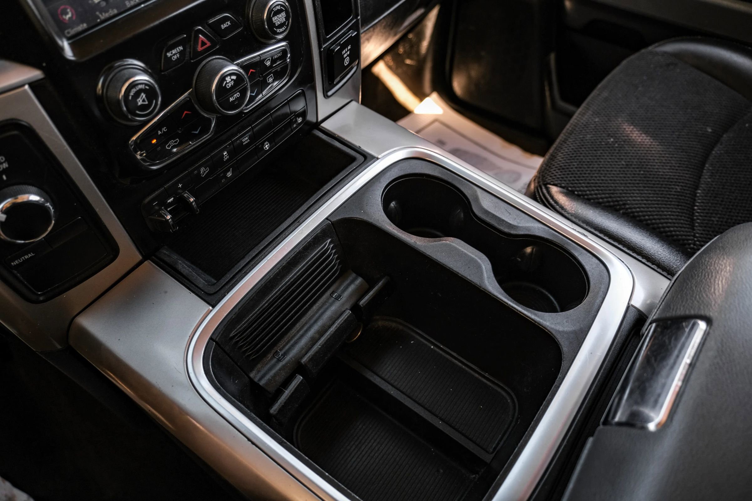 Used 2018 RAM 2500 Lone Star image 28