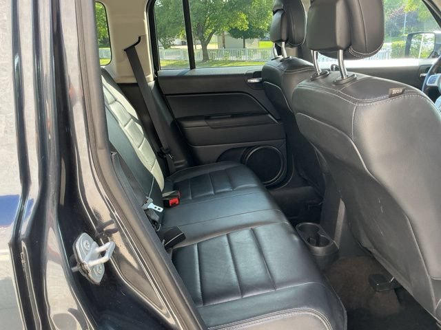Used 2015 Jeep Patriot High Altitude AWD/4WD image 28