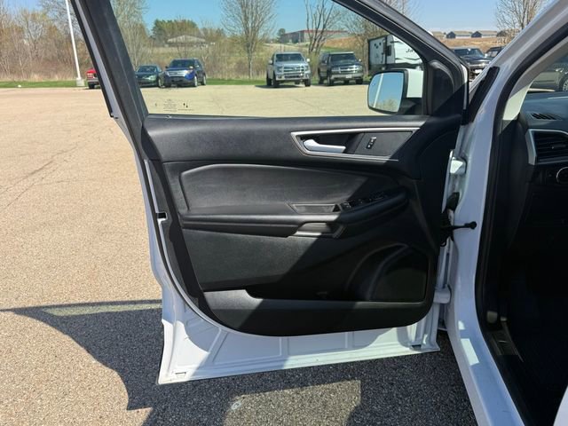 Used 2024 Ford Edge SEL w/ Convenience Package AWD/4WD image 10