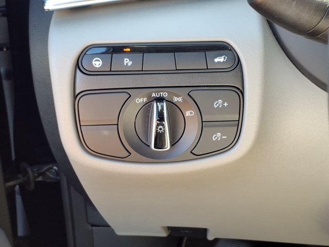 Used 2024 INFINITI QX50 Luxe FWD image 23
