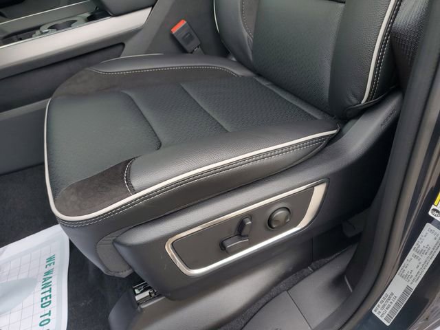New 2026 RAM 1500 Laramie w/ Laramie Preferred Package AWD/4WD image 24