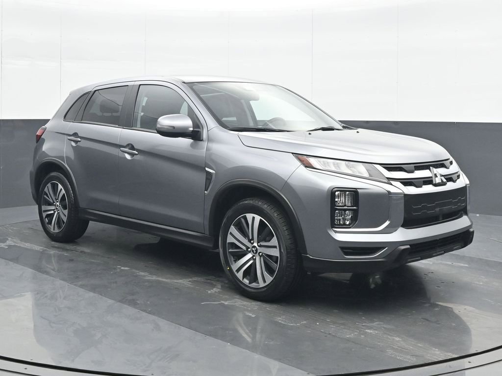 Used 2024 Mitsubishi Outlander Sport SE image 9
