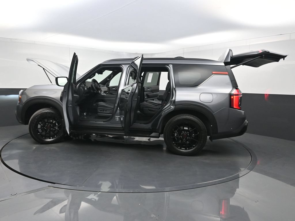 Used 2026 Nissan Armada PRO-4X AWD/4WD image 42