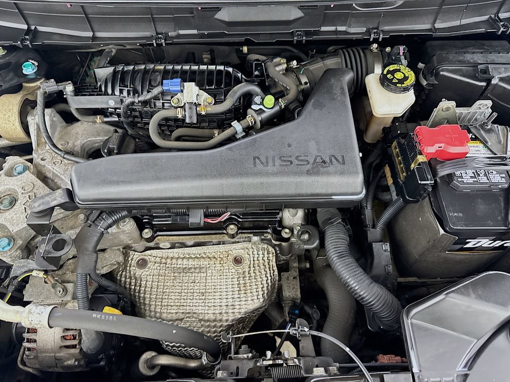 Used 2018 Nissan Rogue SV AWD/4WD image 37