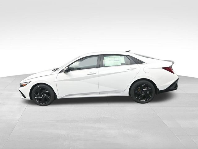 New 2026 Hyundai Elantra SEL Sport Premium FWD image 5
