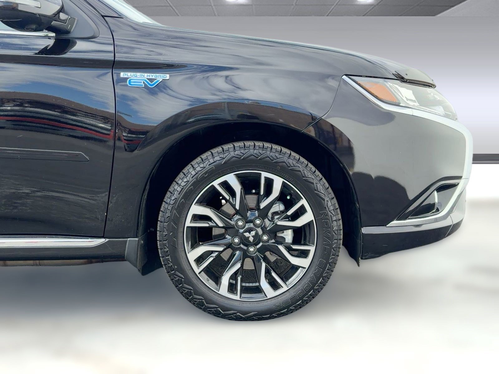 Used 2018 Mitsubishi Outlander SEL image 10