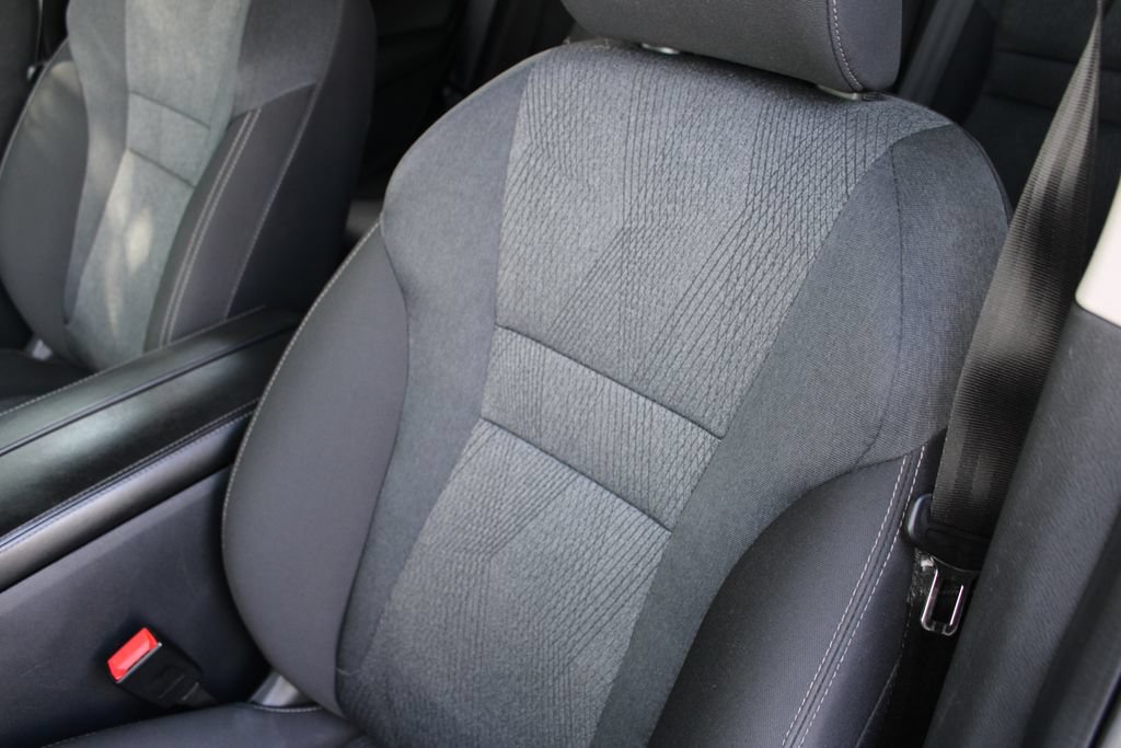 Used 2024 Nissan Rogue SV FWD image 10